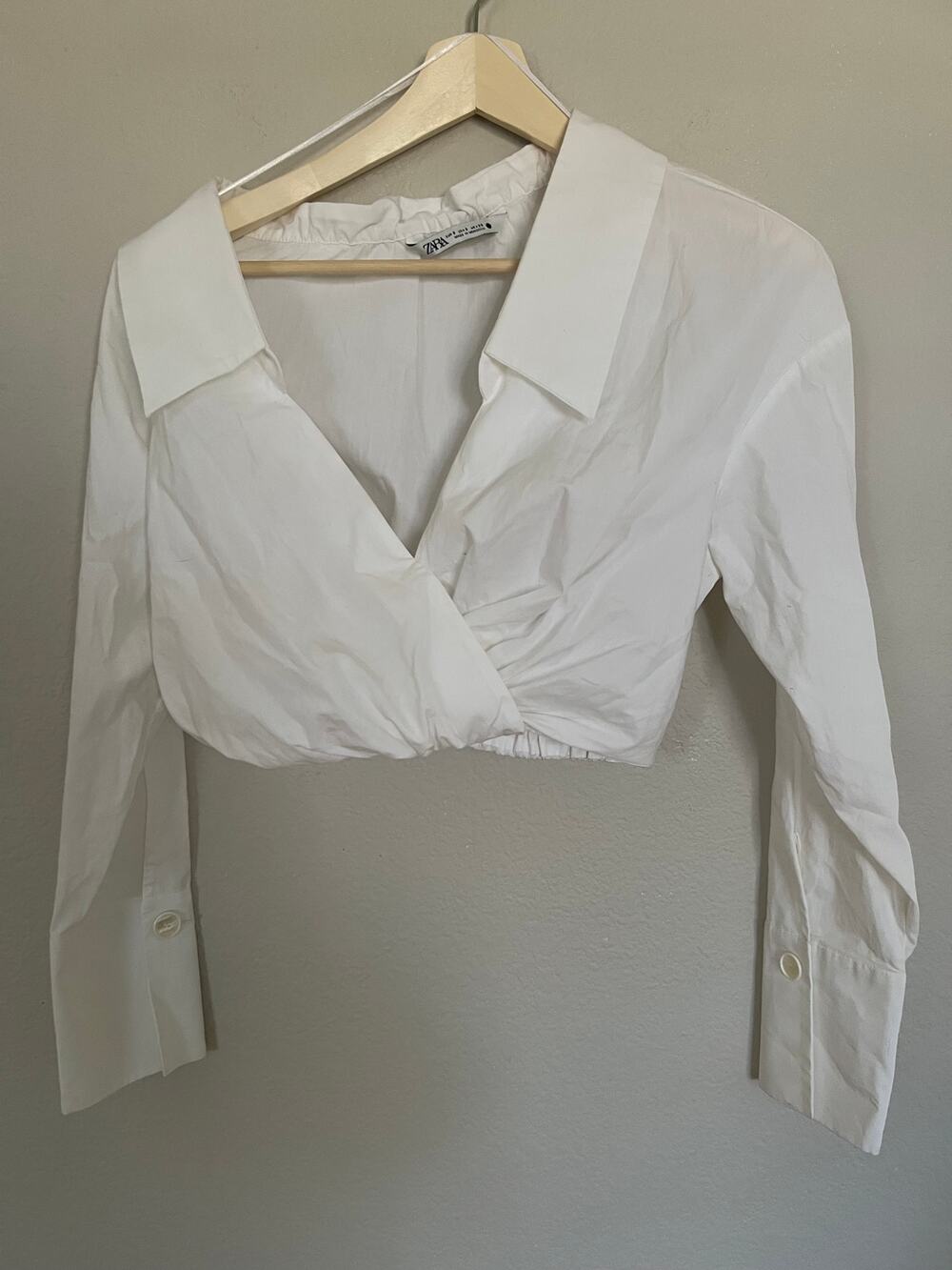 Zara White Long Sleeved Cropped Asymmetric Shirt 100% Cotton Sz Small NWOT